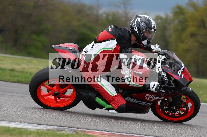 Archiv-2022/13 25.04.2022 Plüss Moto Sport ADR/Freies Fahren/9